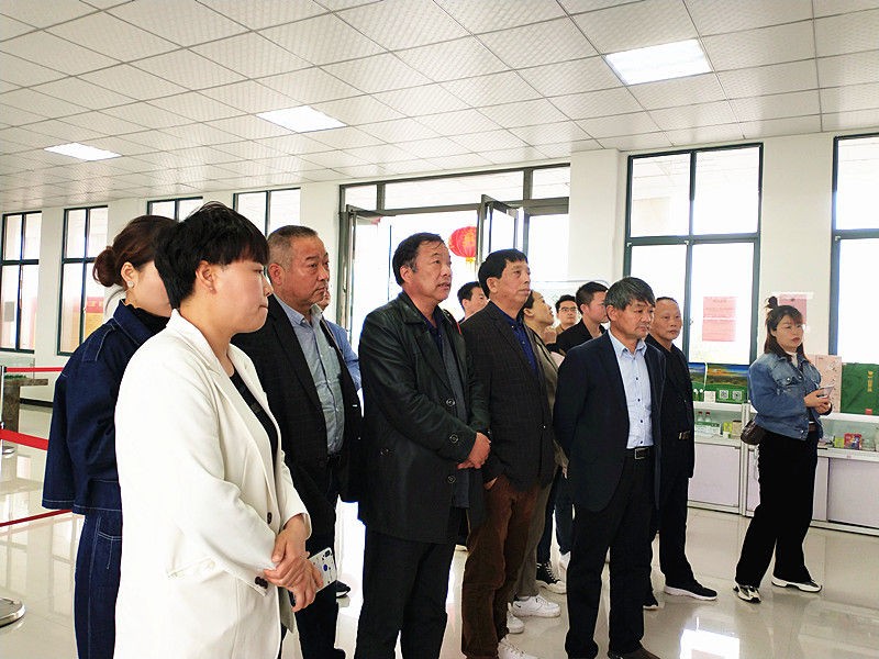 組織員工重溫習(xí)總書記走過的路，追溯紅色記憶
